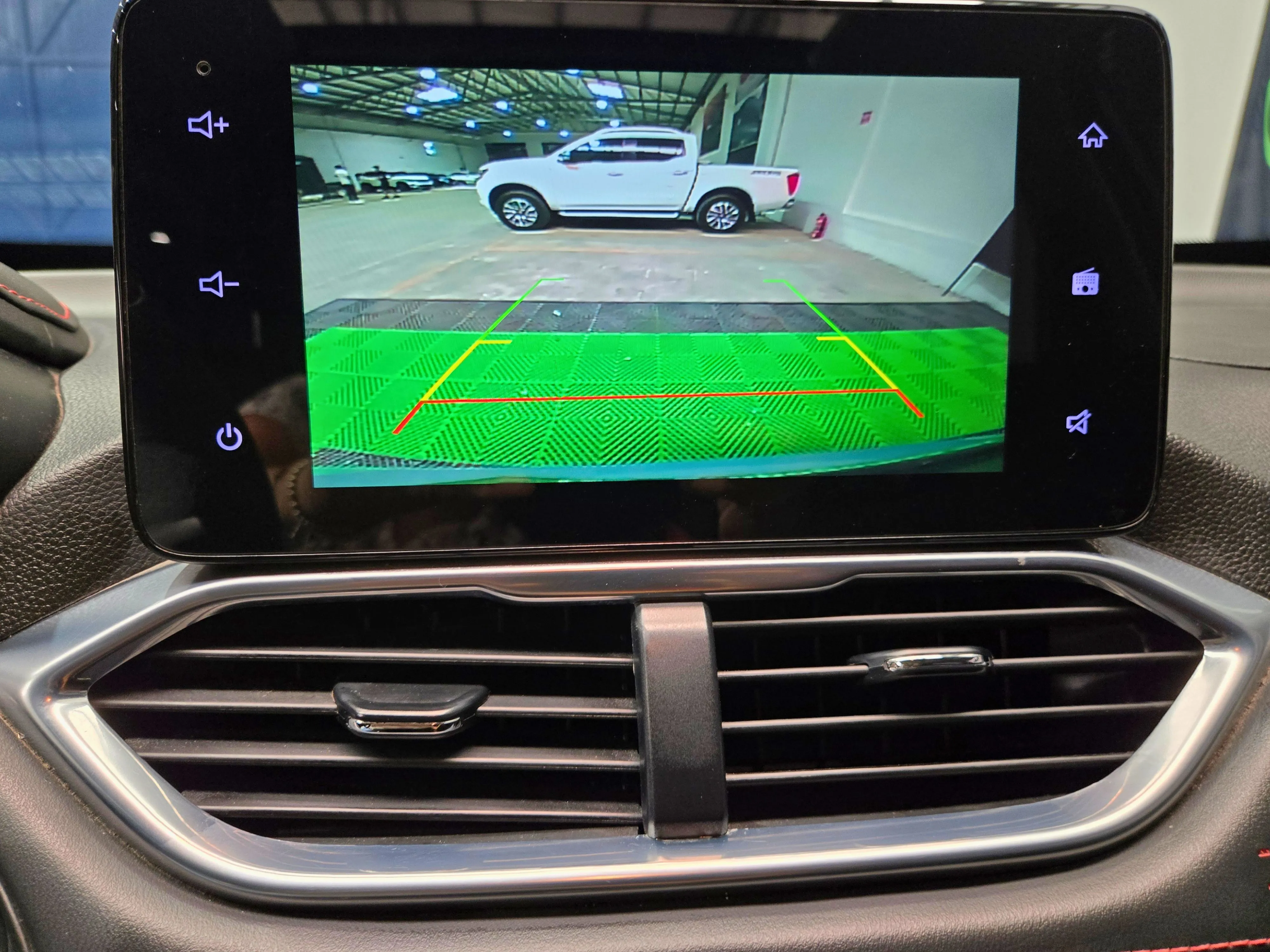 Chevrolet Groove Premiere 2024