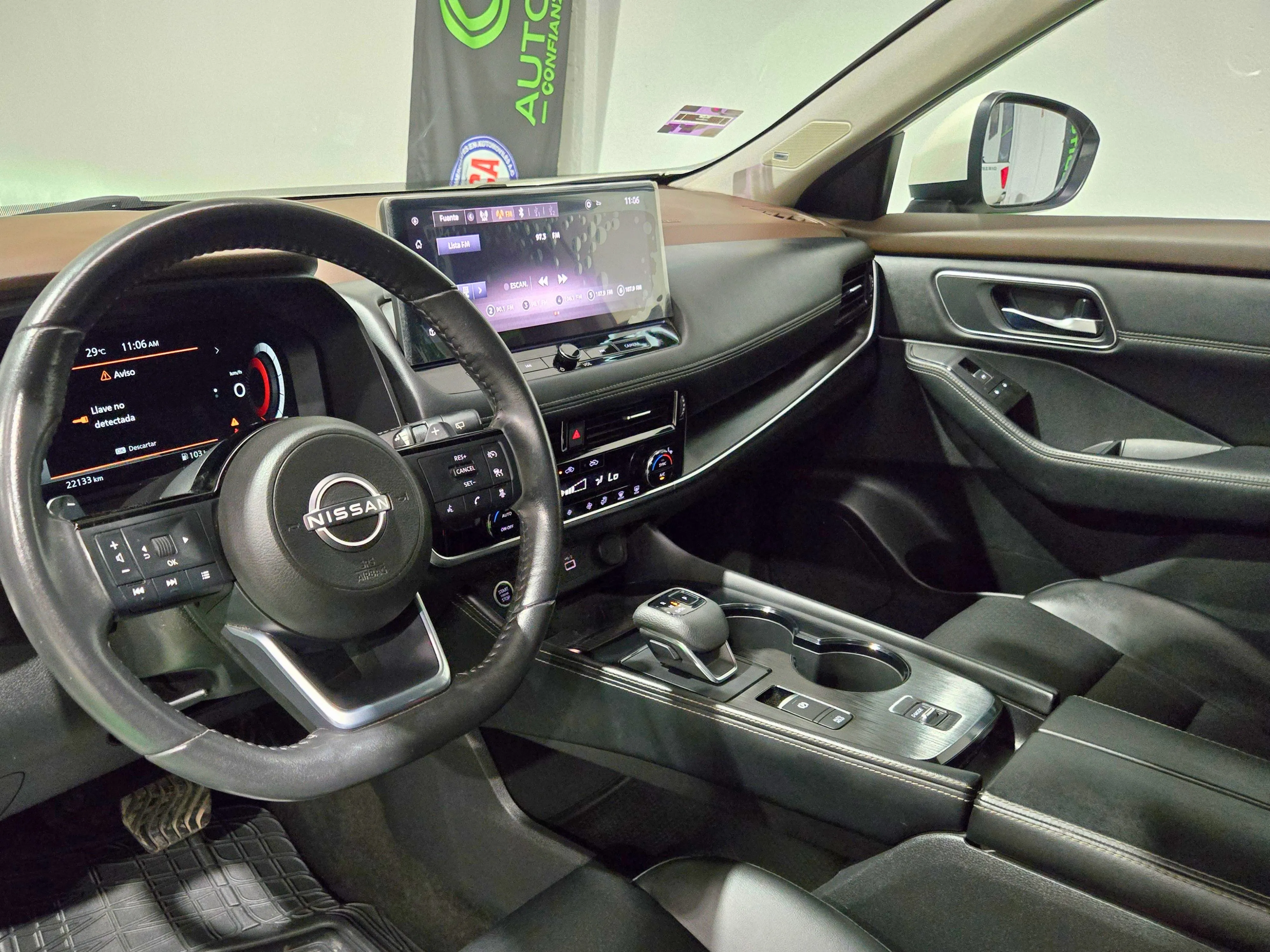 Nissan X-Trail Platinum 2 row 2024