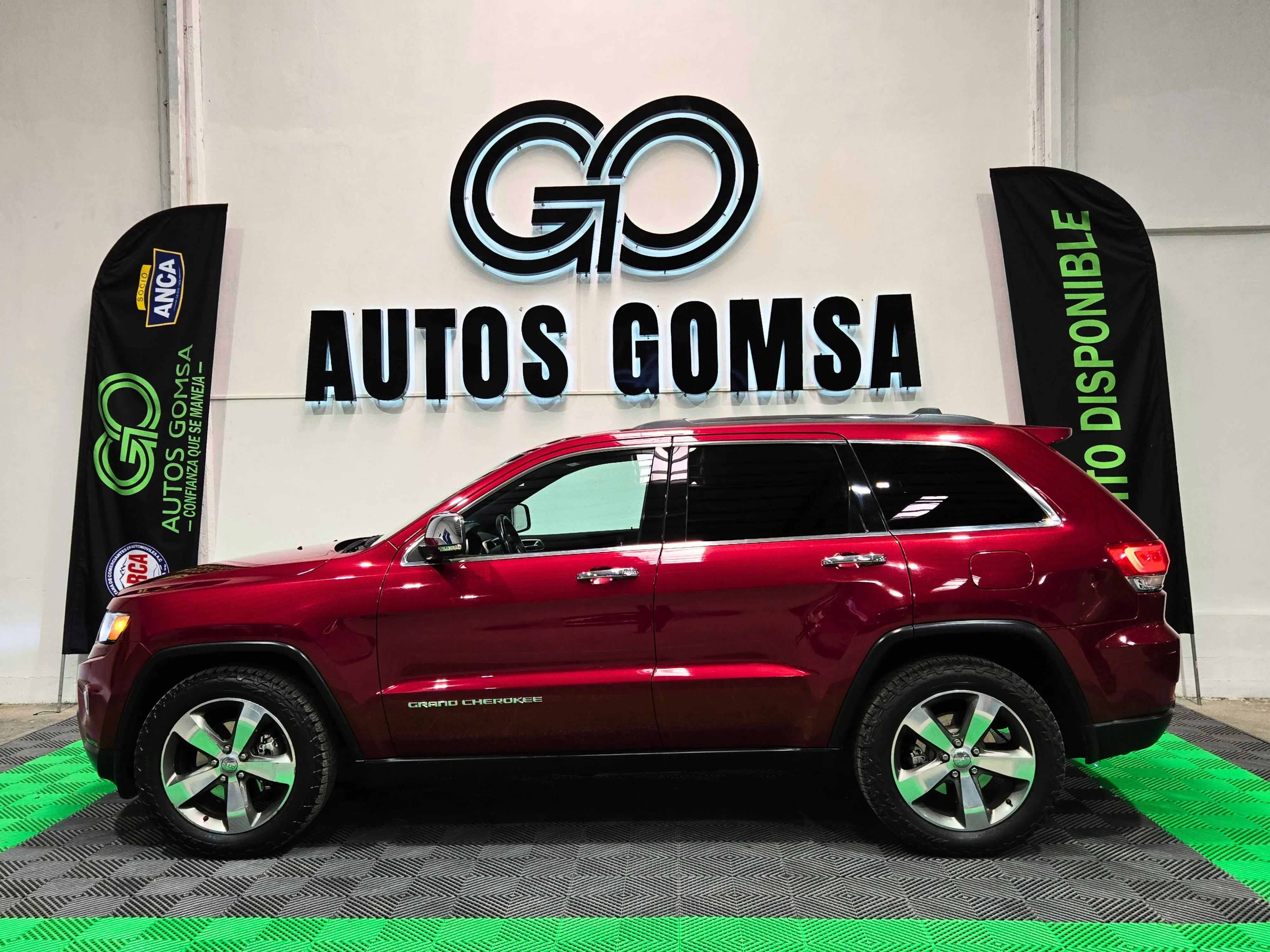 Jeep Grand Cherokee Limited Lujo 4x2 2015
