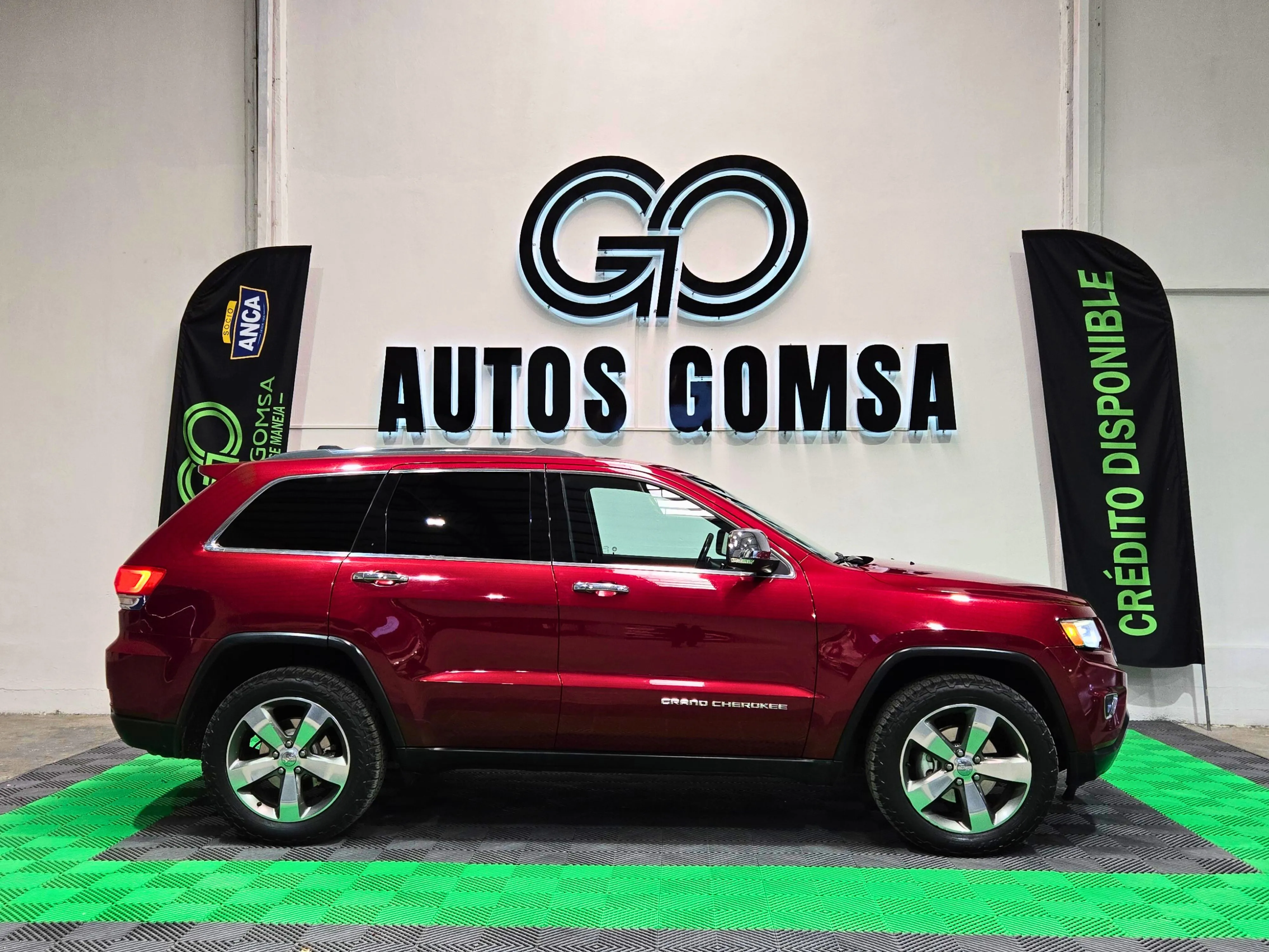 Jeep Grand Cherokee Limited Lujo 4x2 2015