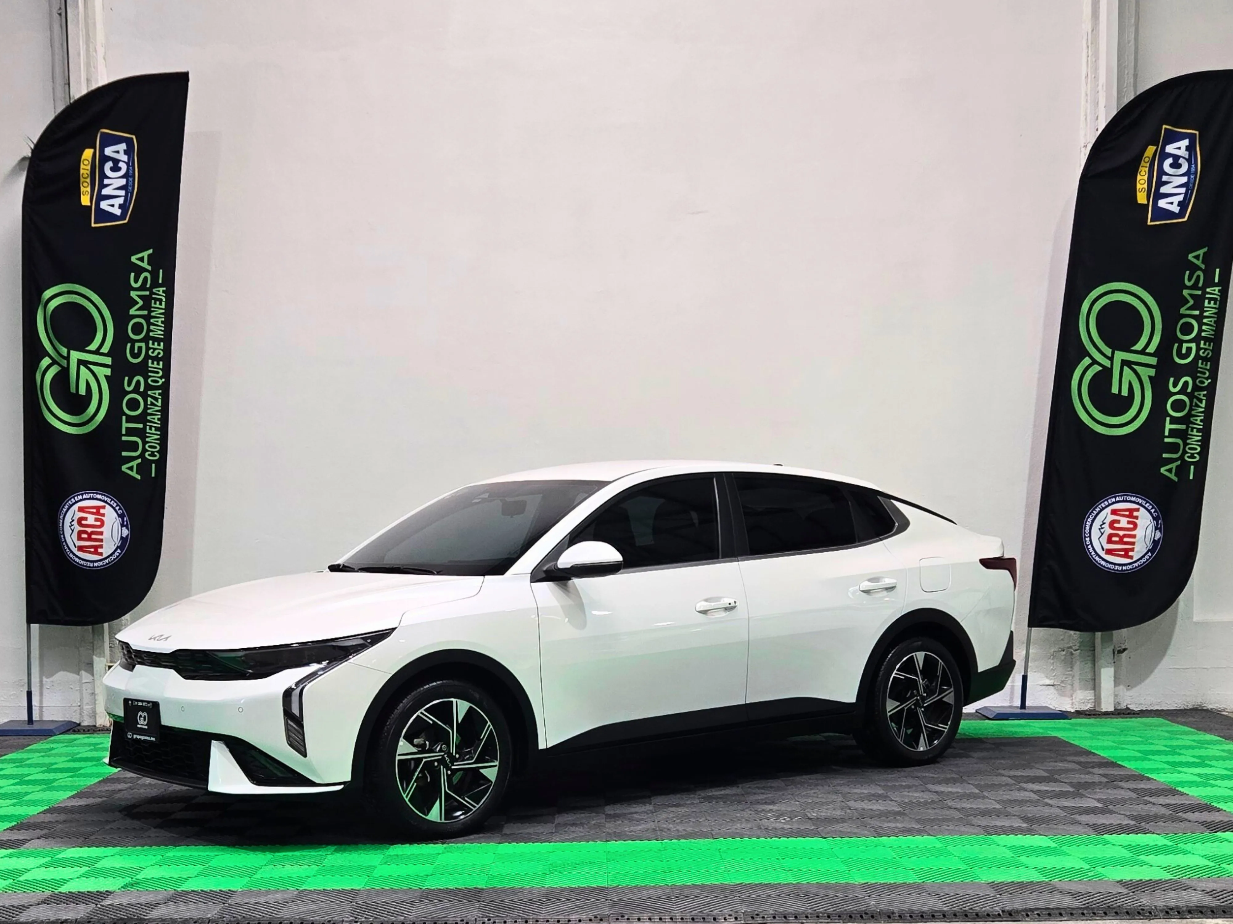 KIA K3 GT LINE 2024