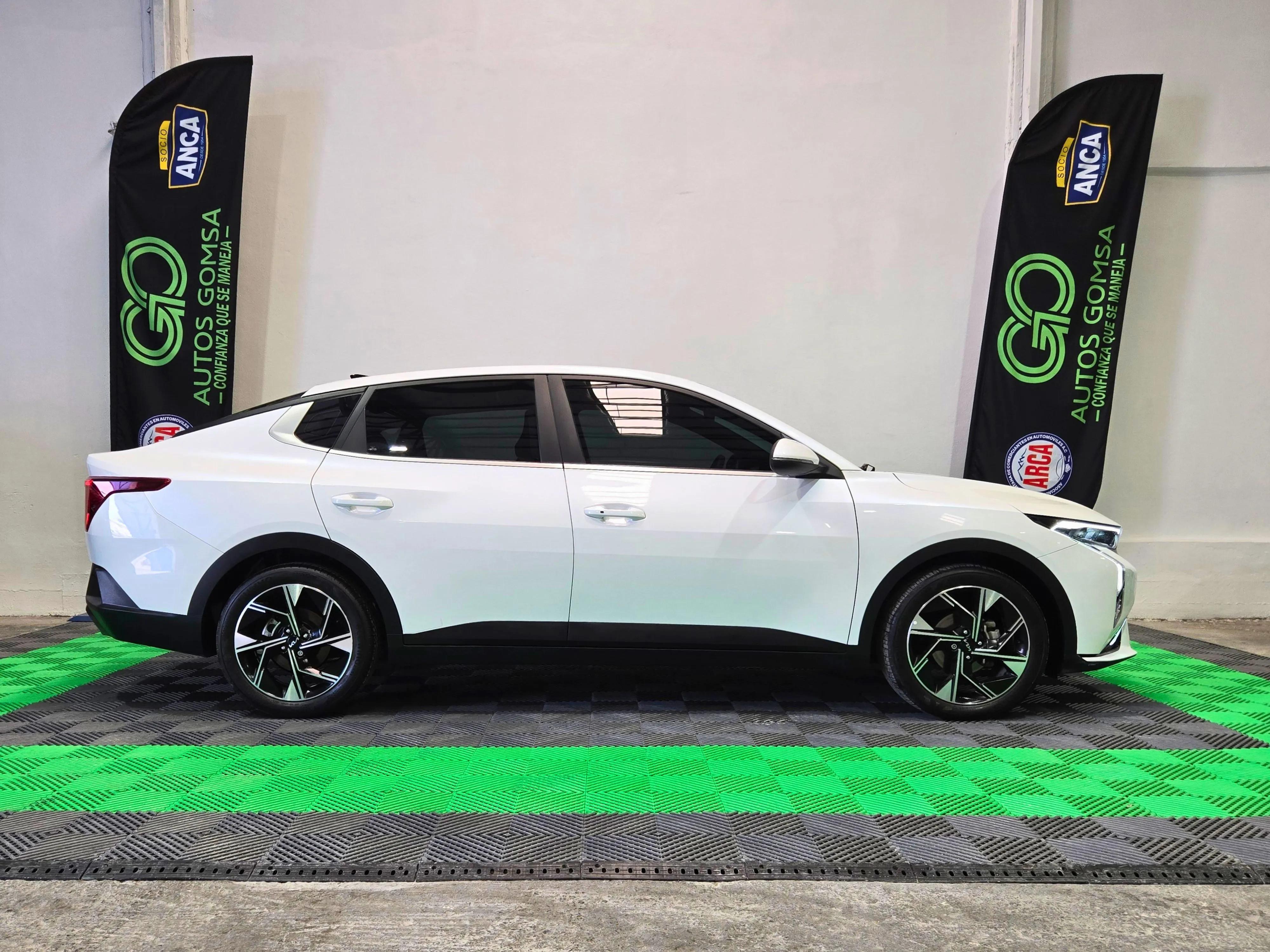 KIA K3 GT LINE 2024
