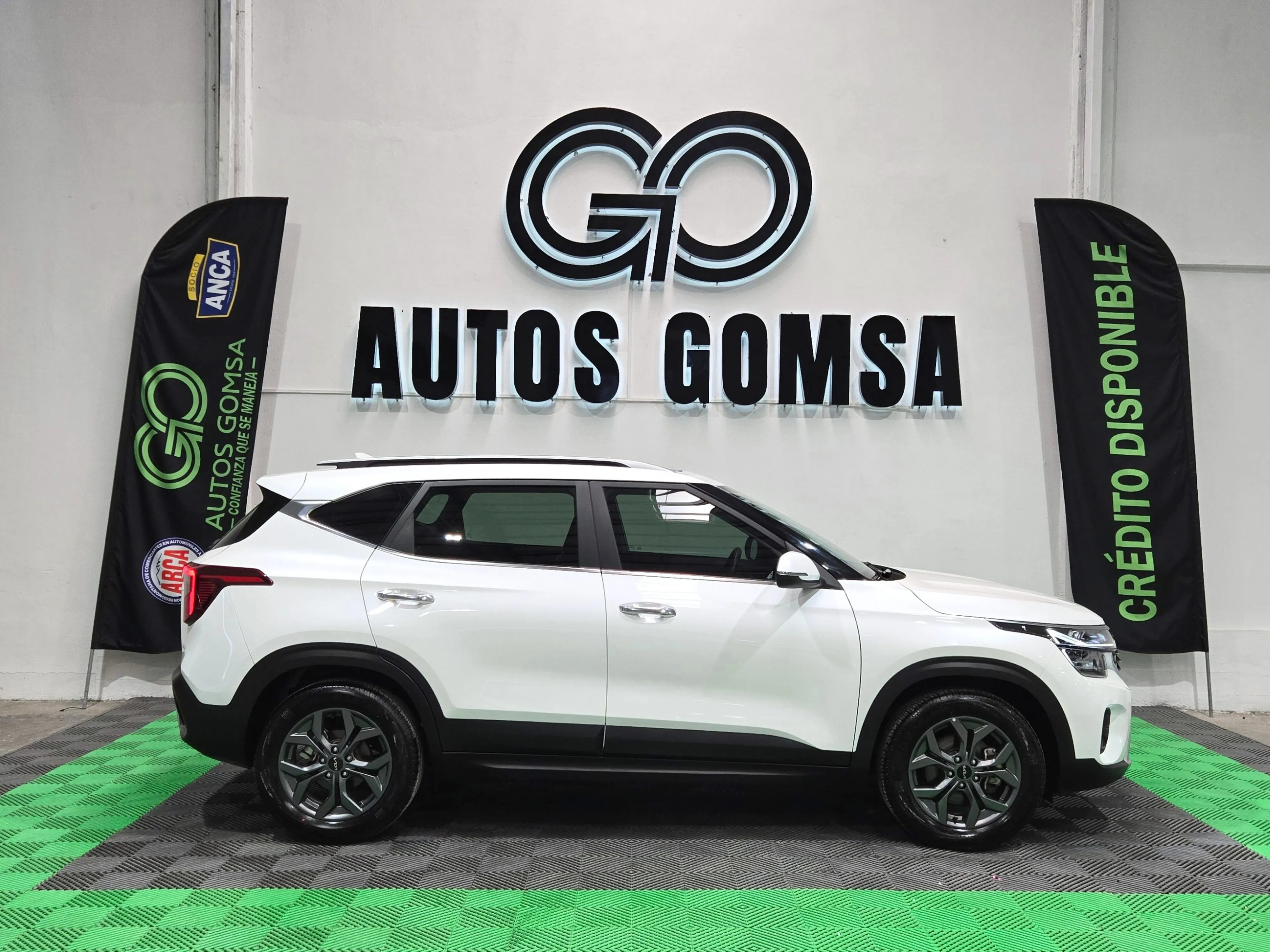 KIA Seltos SX 2024