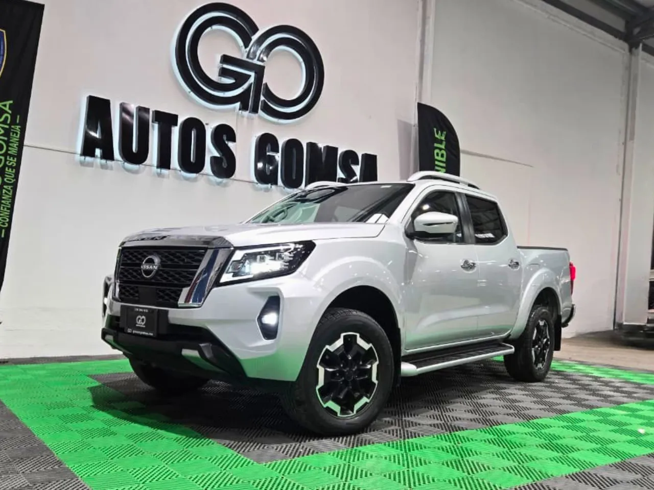 Nissan Frontier Platinum LE 2024