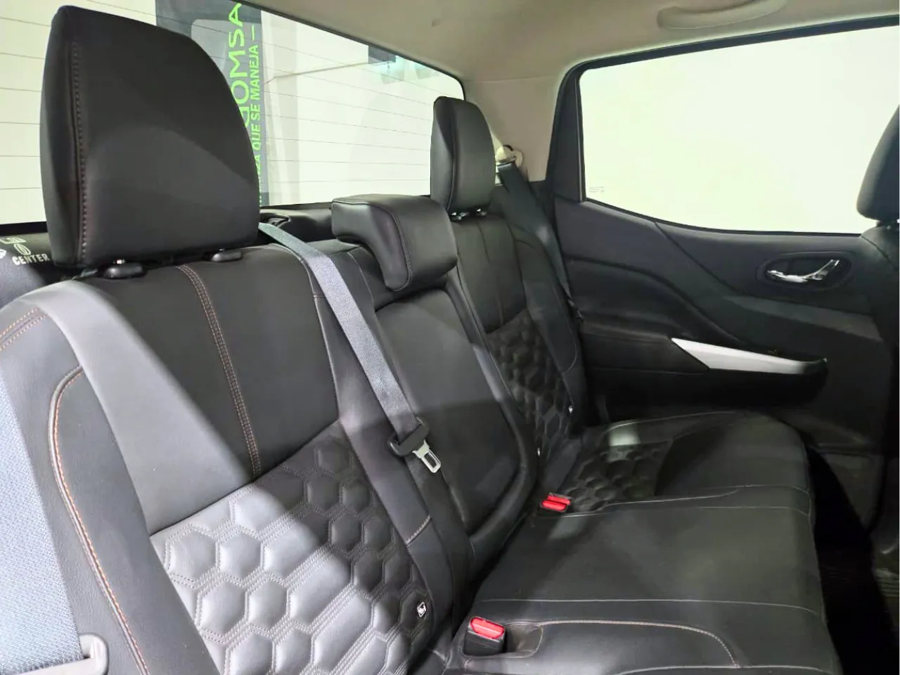 Nissan Frontier Platinum LE 2024