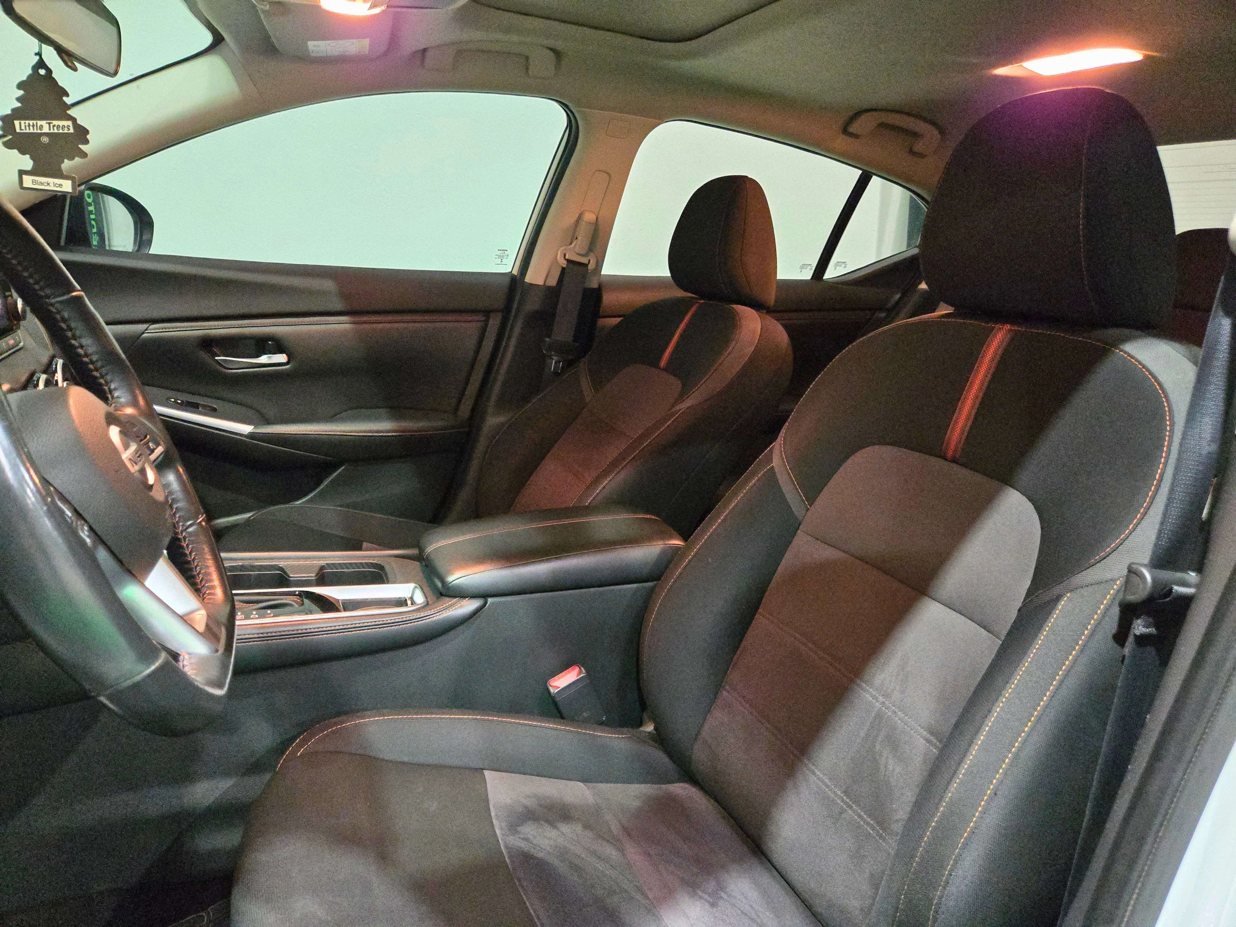 Nissan Sentra SR Bitono 2023