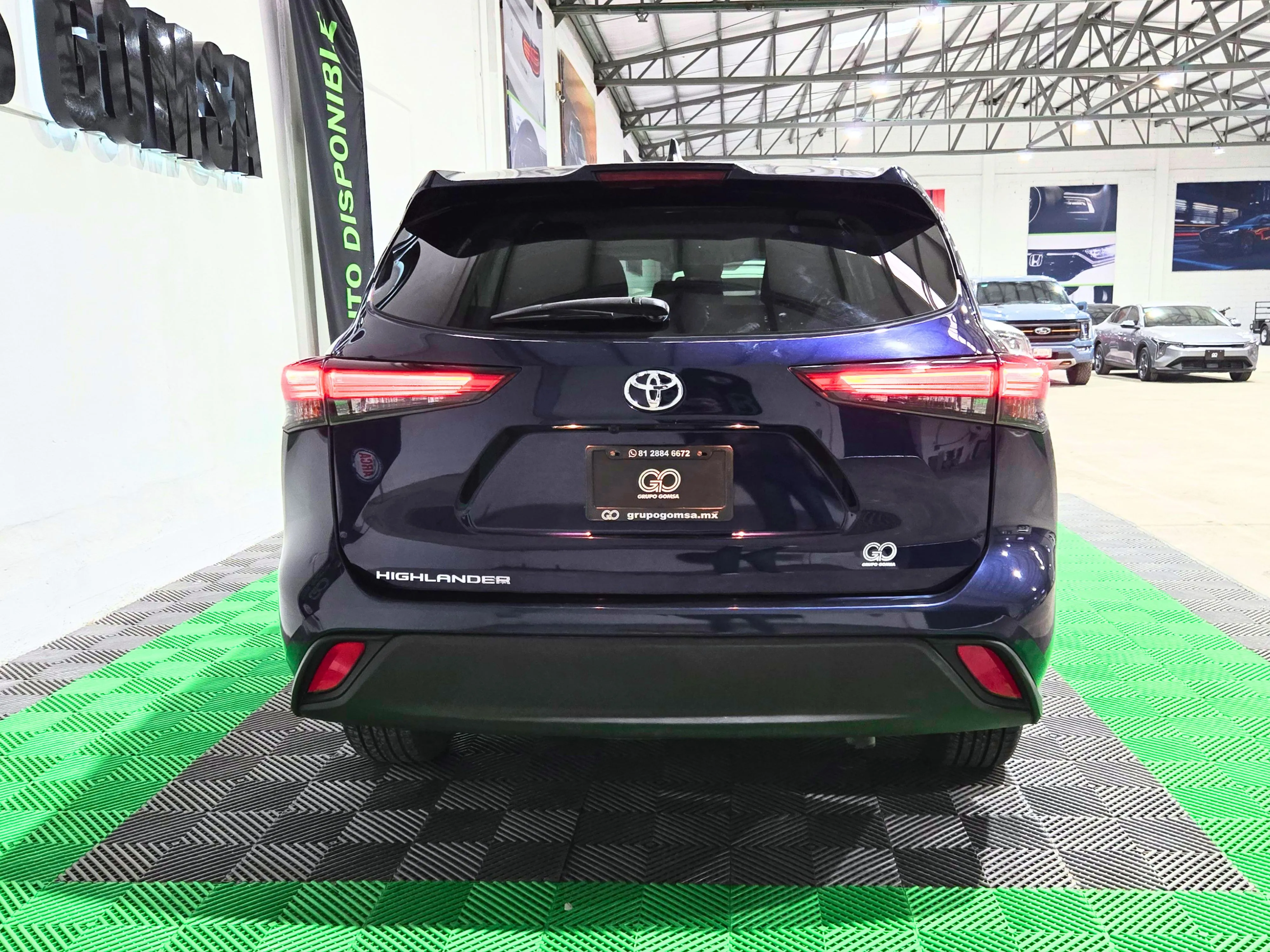 Toyota Highlander LE 2022