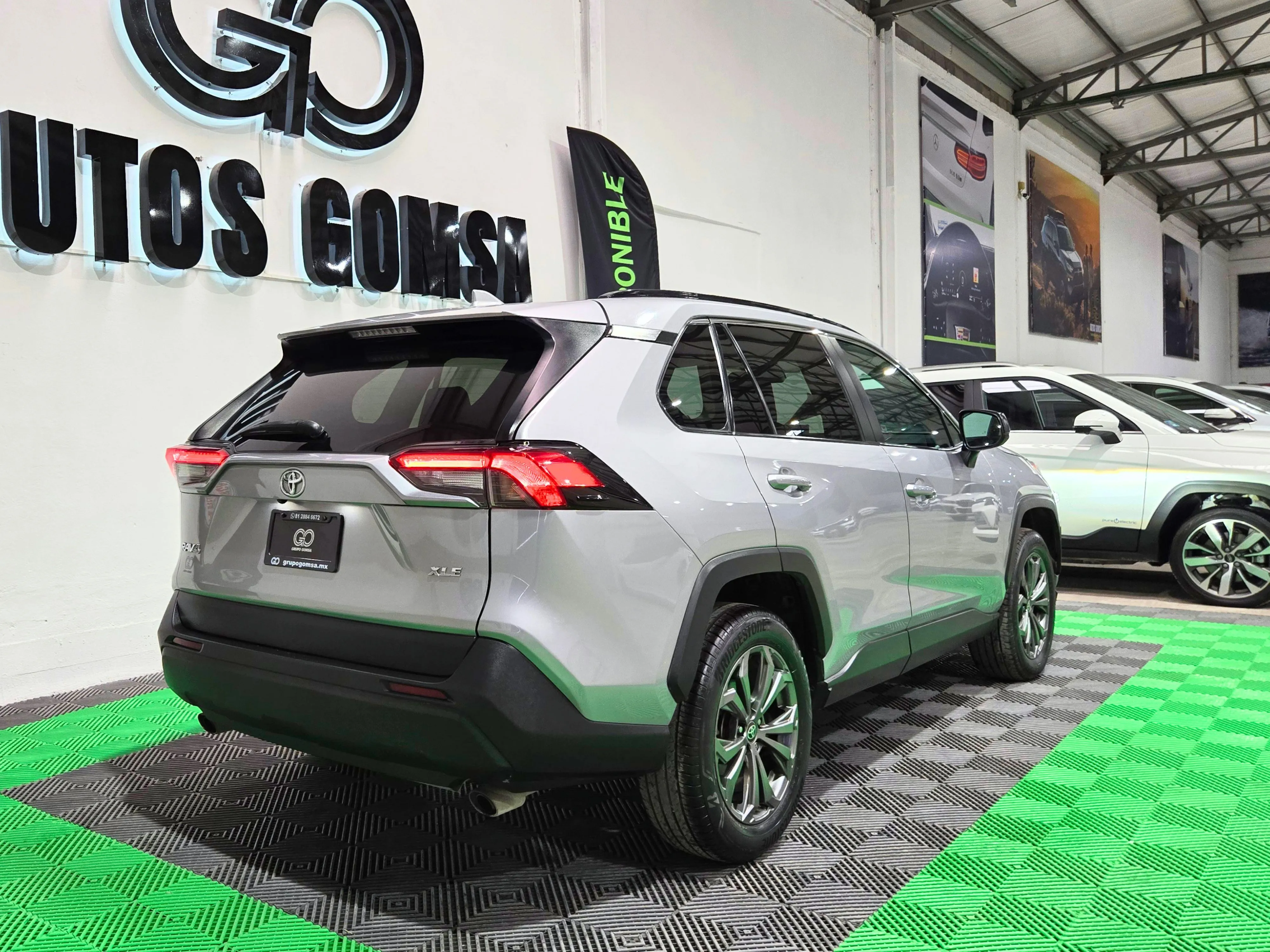 Toyota RAV4 XLE 2022